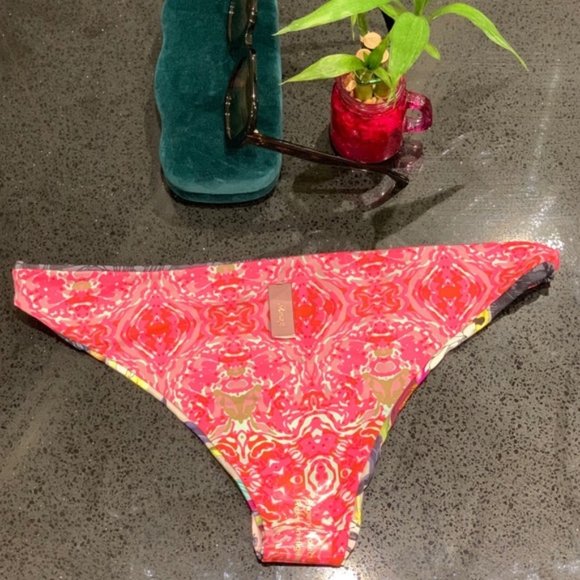 🆕 Maaji Reversible Bikini Bottom - Picture 4 of 6
